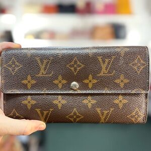 LV MONOGRAM WALLET